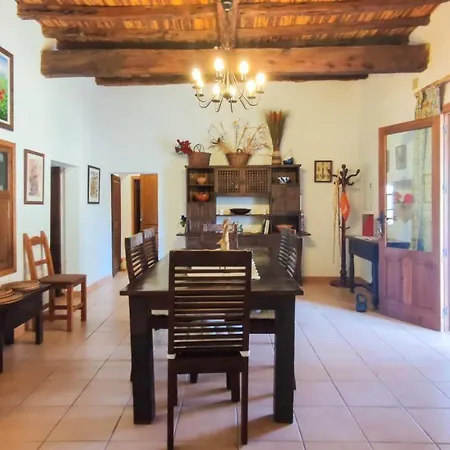 Casa Shera Villa